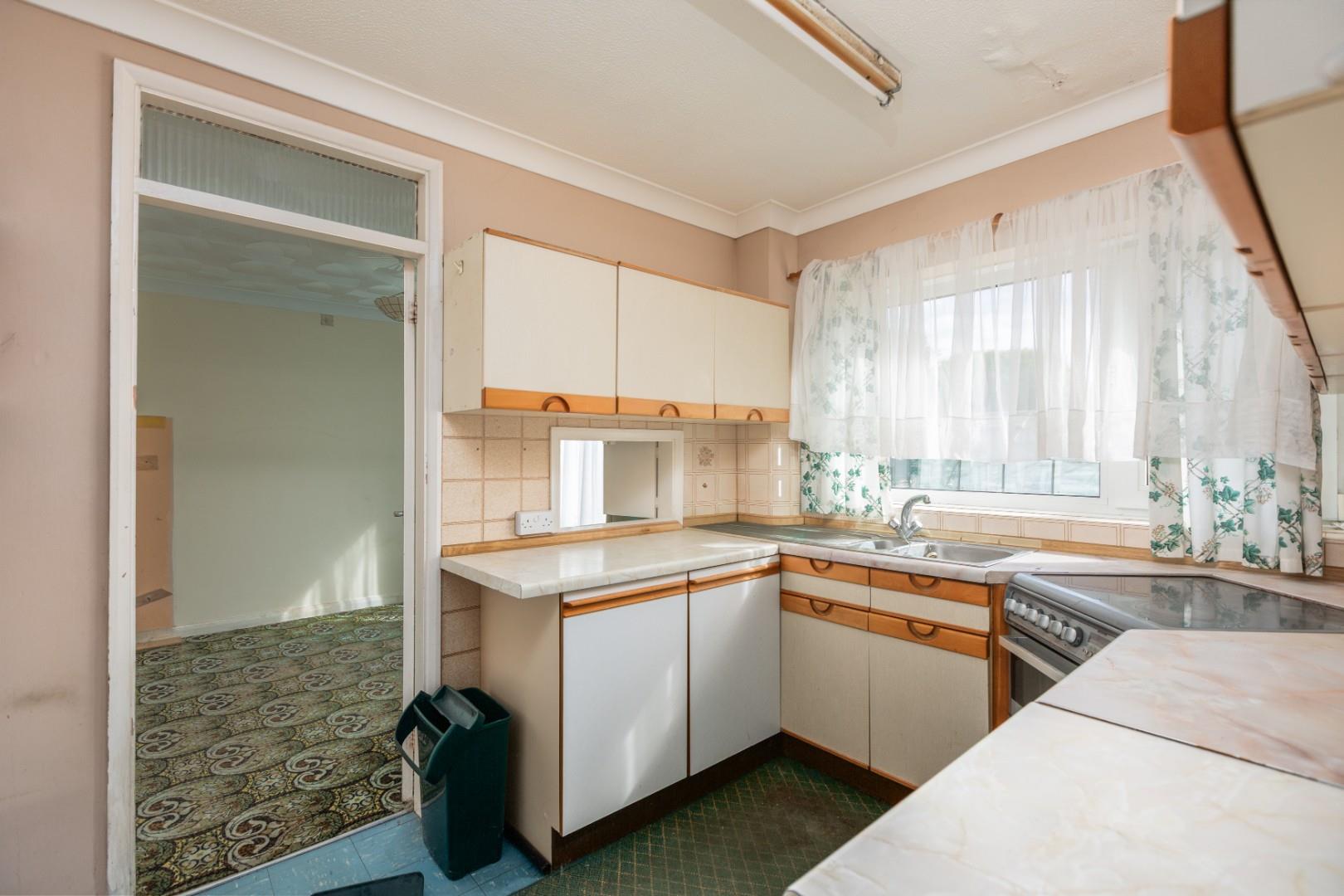 Browns Drive, Southgate, Swansea, SA3 2AE